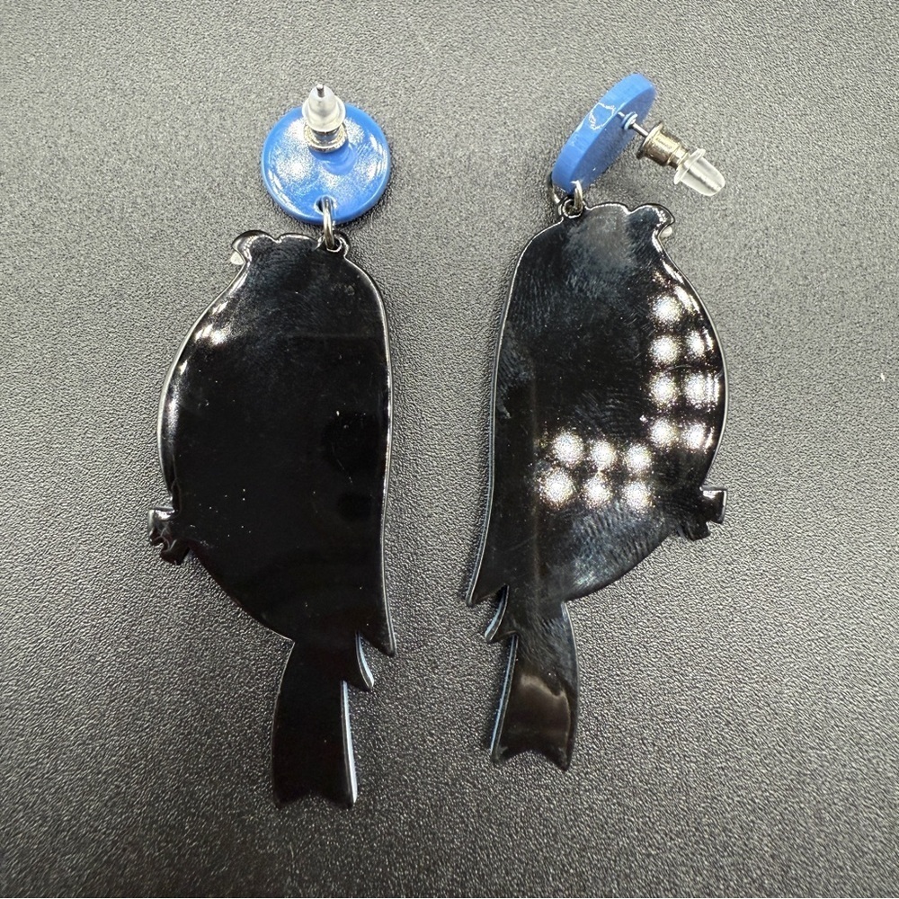 Blue Parrot Chunky Acrylic Bird Earrings - Picture 7 of 10
